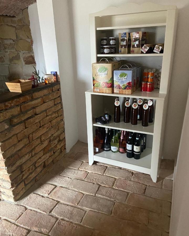 Roubenka Doubravice Villa Hrubá Skála Bagian luar foto