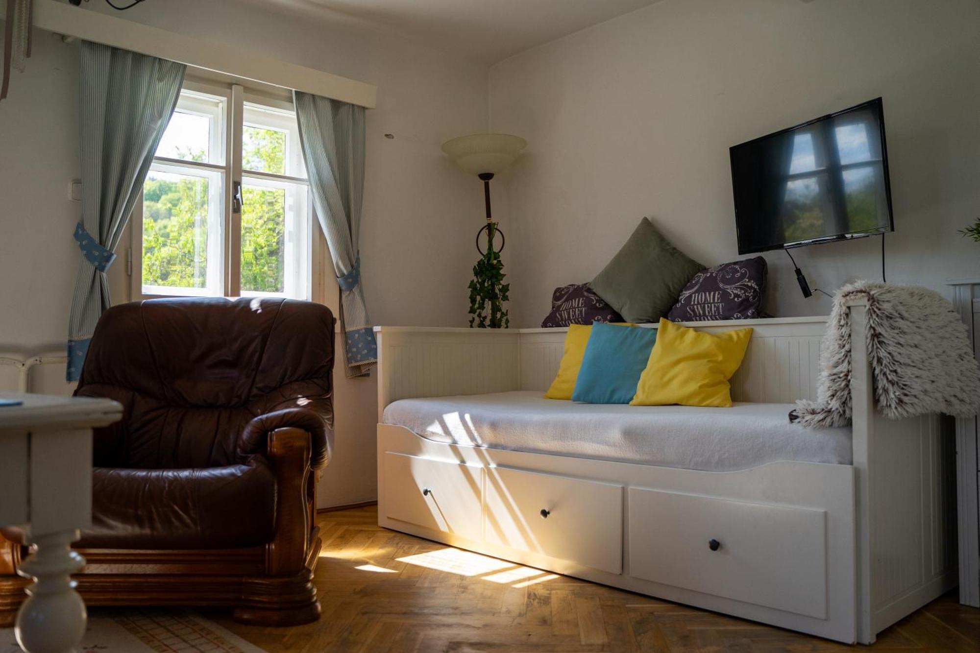 Roubenka Doubravice Villa Hrubá Skála Bagian luar foto
