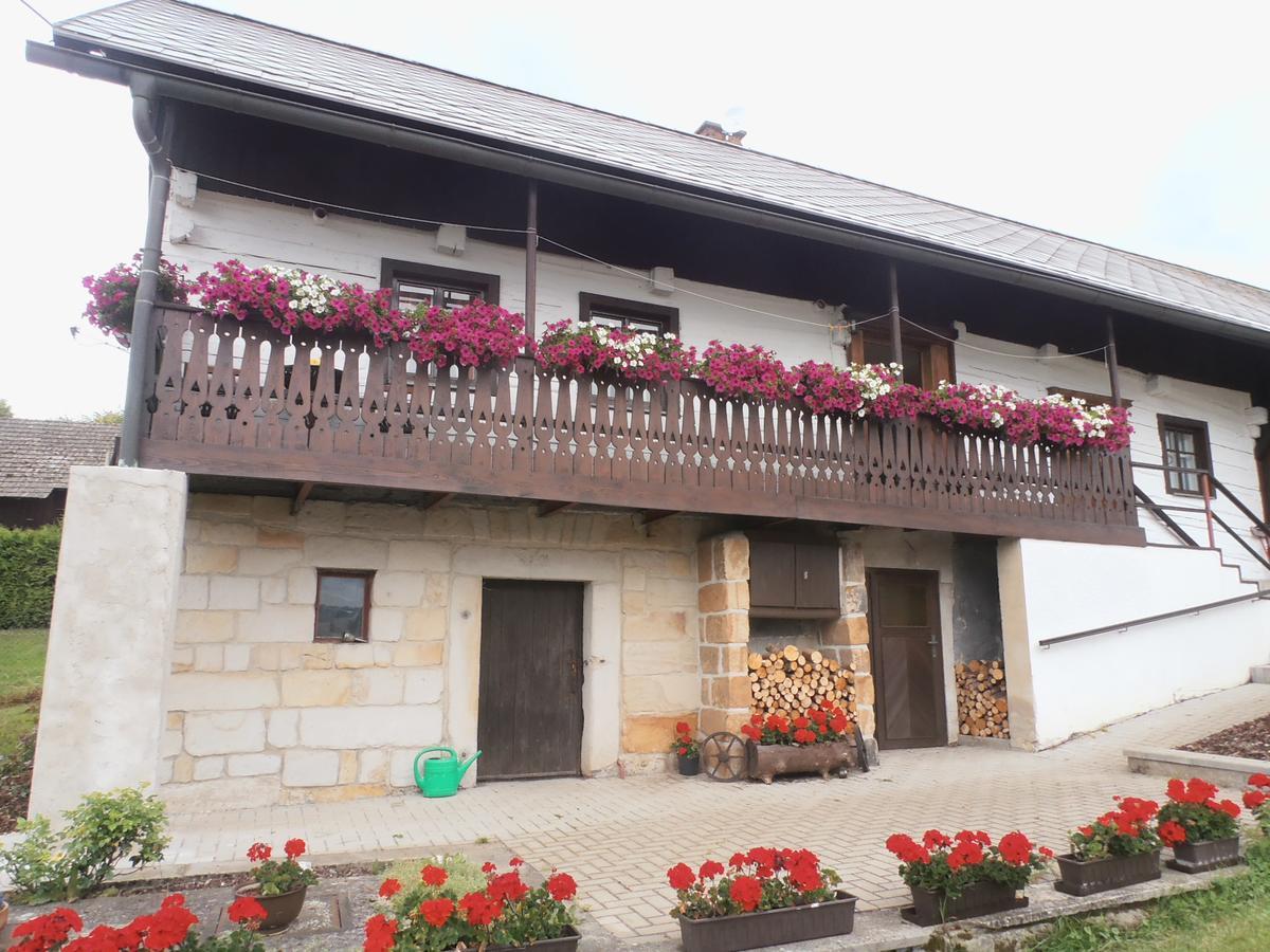 Roubenka Doubravice Villa Hrubá Skála Bagian luar foto